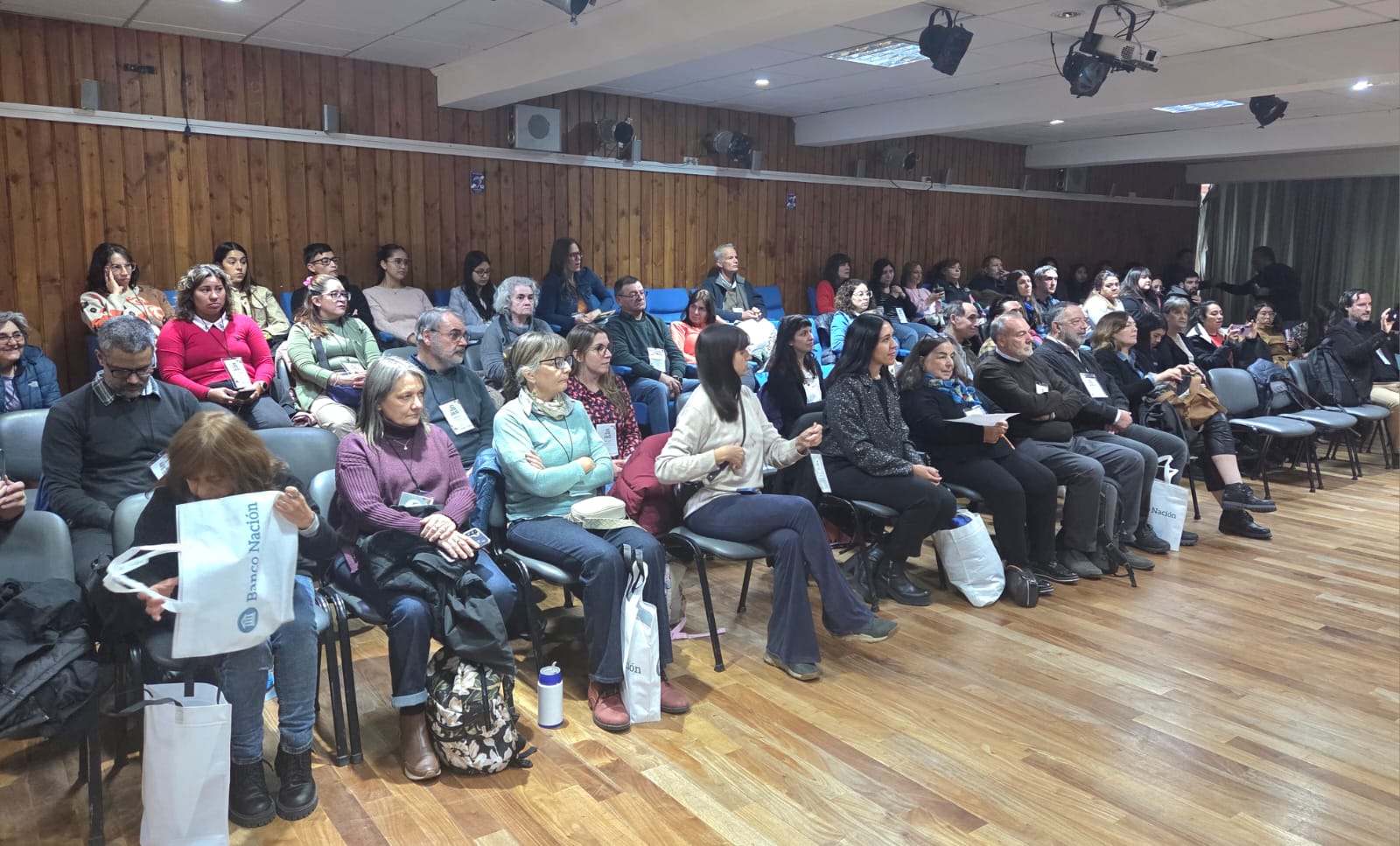 Provincia acompaña las 5° Jornadas de Geoturismo en Esquel