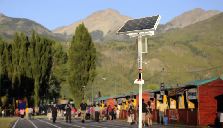 Chubut promueve el uso de energías renovables con la puesta en marcha de un Totem de carga solar