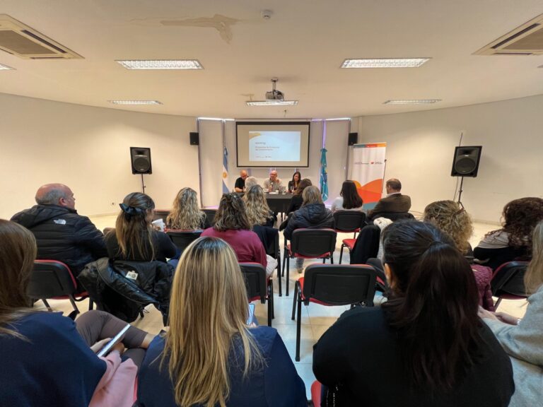 Chubut se suma a un programa que otorga beneficios a las PyMEs y promueve la creación de empleo vinculado a la tecnología