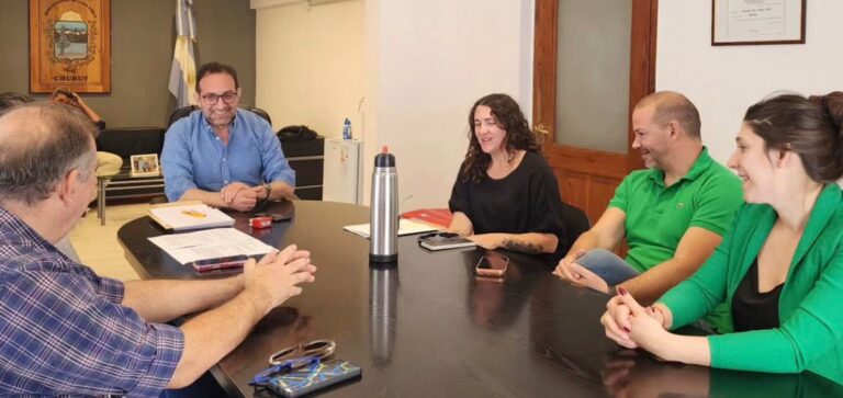 Se suman herramientas tecnológicas para mejorar los servicios municipales en Lago Puelo